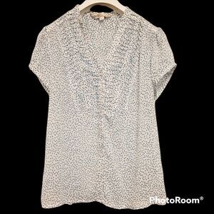 2/$20 Cleo blue & white dot pattern top buttons down shirt blouse